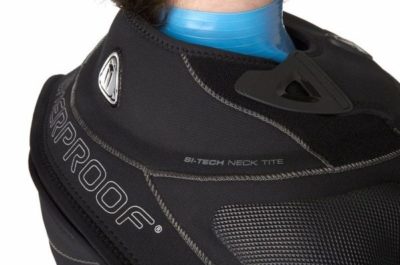 Waterproof D10 Pro ISS Torrdräkt Med i paketet kommer: DIVERS.se